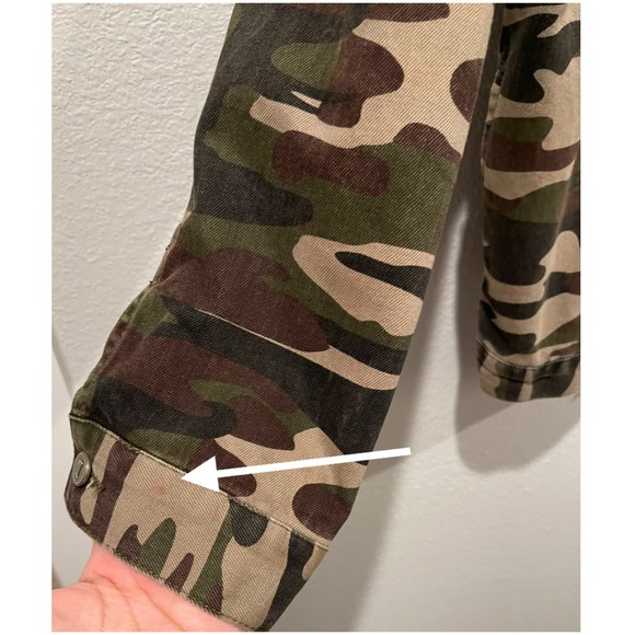 PILCRO AND THE LETTERPRESS Camo Buttons Jean Jacket - Picture 6 of 6